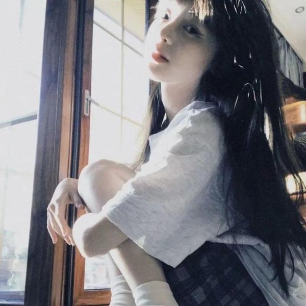 窒友梅根